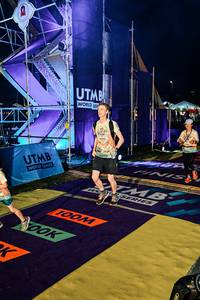 BIB: 
                            <button type="button" onclick="openModal(25251835)" class="btn btn-primary btn-sm float-right btn-popup" data-toggle="modal" data-target=".modal-high-quality">
                        <i class="fas fa-shopping-cart"></i> Add to Cart
                    </button>
                                            <button type="button" onclick="isThisMe(25251835, true)" class="btn btn-success btn-sm float-right btn-popup btn-isme hidden" data-toggle="tooltip" data-placement="bottom" title="นี่คือรูปของคุณใช่ไหม คลิกที่นี่เพื่อเอาเข้าอัลบั้ม">
                        <i class="fas fa-plus"></i> Add to album
                    </button>
                    <button type="button" onclick="isThisMe(25251835, false)" class="btn btn-warning btn-sm float-right btn-popup btn-isnotme hidden">
                        <i class="fas fa-ban"></i> Remove from album
                    </button>